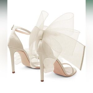 Cream High Heels with Bow